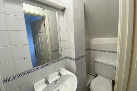 1 bedroom apartment for sale, Clifton Road, Gravesend, Kent, DA11