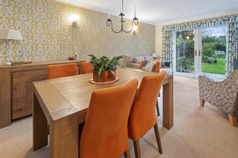 20 Ashdene Close, Sutton Coldfield, B73 6HL