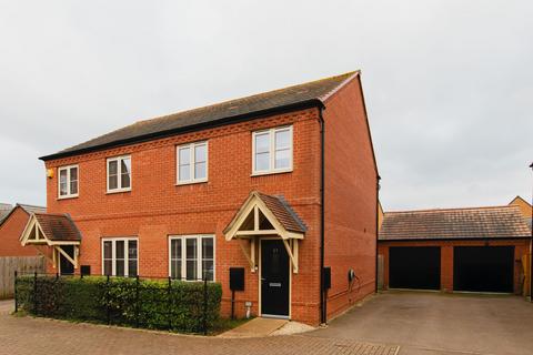 3 bedroom semi-detached house for sale, George Parish Road, Banbury, OX16