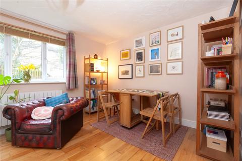 1 bedroom apartment for sale, Varsity Drive, Twickenham