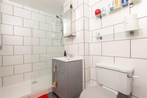 148 Varsity Drive, Twickenham, TW1 1AL