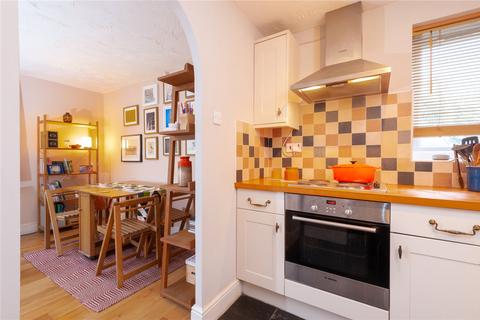 148 Varsity Drive, Twickenham, TW1 1AL