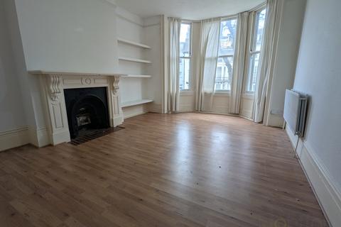 1 bedroom flat to rent, Upper Rock Gardens, Brighton