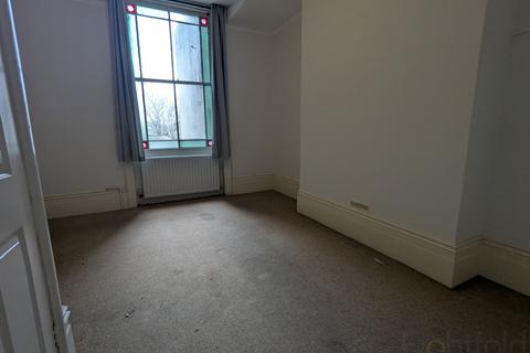 1 bedroom flat to rent, Upper Rock Gardens, Brighton