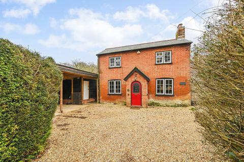 3 bedroom character property for sale, Hampshire, Lyndhurst, SO43