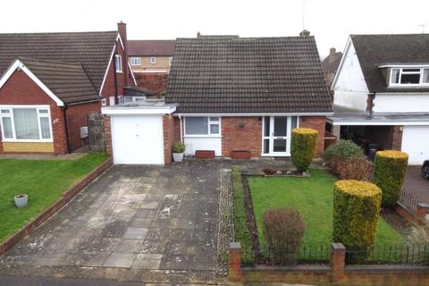 2 bedroom bungalow for sale, Truro Gardens, Luton, Bedfordshire, LU3