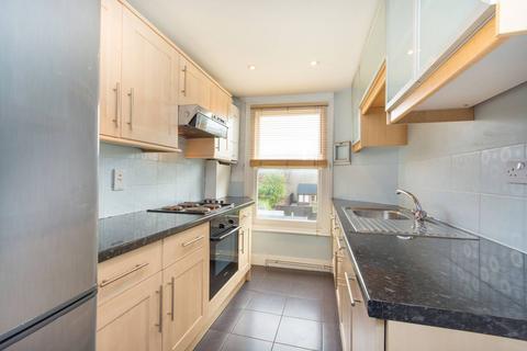 3 bedroom maisonette for sale, Elmcourt Road, Tulse Hill, London, SE27