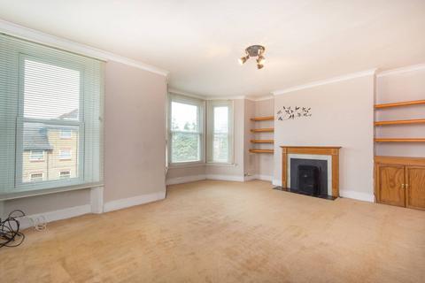 3 bedroom maisonette for sale, Elmcourt Road, Tulse Hill, London, SE27