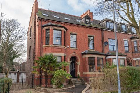 6 bedroom semi-detached house for sale, Springbridge Road, Whalley Range