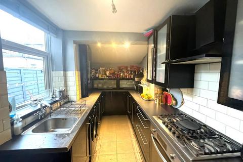 3 bedroom terraced house for sale, Rossington Street, Manchester