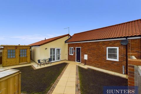 2 bedroom bungalow for sale, Holly Close, Buckton