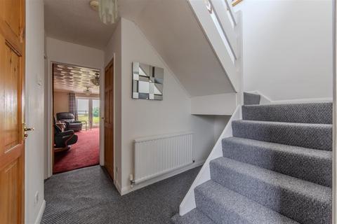 61 Brynglas, Hollybush, Cwmbran, NP44 7LH