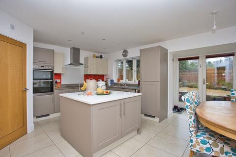 4 bedroom house for sale, Castle Mews, Folkestone, CT20