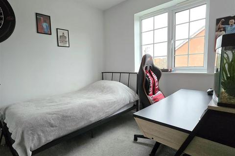 49 Eaton Close, Hatton, Derby, DE65 5ED