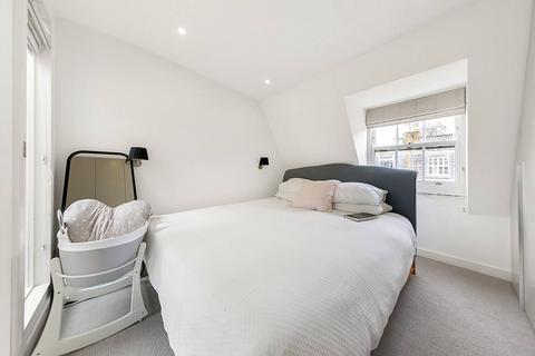 3 bedroom flat to rent, Peel Street, Hillgate Village, London, W8