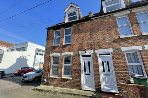 4 bedroom end of terrace house for sale, Gladstone Road, Folkestone, CT19 5NQ