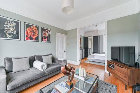 3 bedroom maisonette for sale, Barcombe Avenue, Streatham Hill, London, SW2