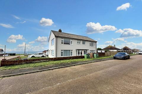 Southdown Avenue, Peacehaven, BN10 8PN