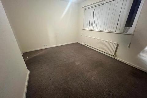 2 bedroom flat to rent, Pelham Street, Worksop