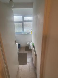 1 bedroom in a house share to rent, Stevenage Road, London E6