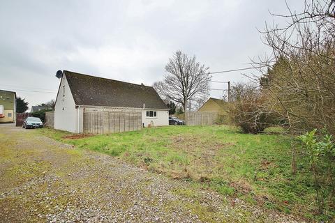 3 bedroom detached bungalow for sale, Burford Road, Minster Lovell, OX29