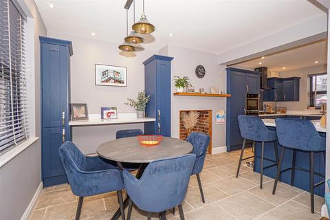 3 bedroom end of terrace house for sale, Beaufort Road, St Leonards-on-sea