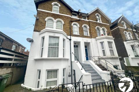 2 bedroom flat for sale, Mount Pleasant Road, London, SE13