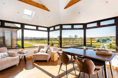 5 bedroom barn conversion for sale, Tathall End, Milton Keynes, Buckinghamshire, MK19