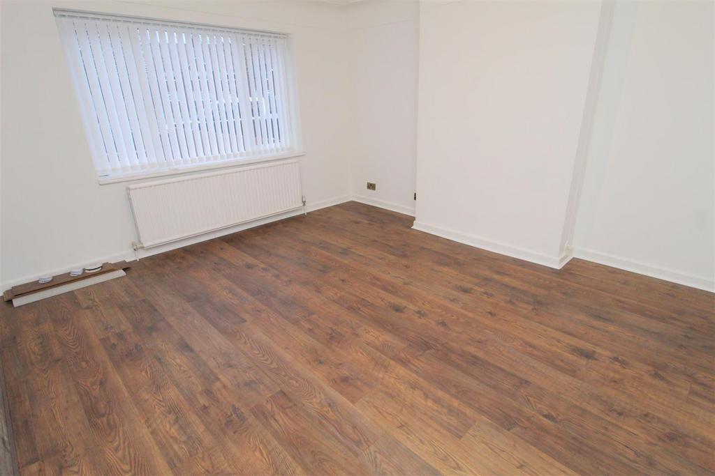 Lounge.JPG