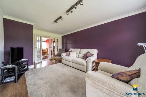 12 Envis Way, Fairlands, Guildford, GU3 3NH