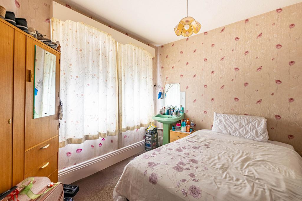 Bedroom4
