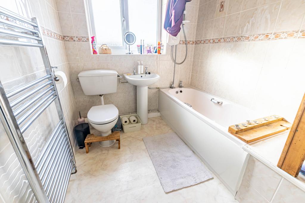 Flatbathroom