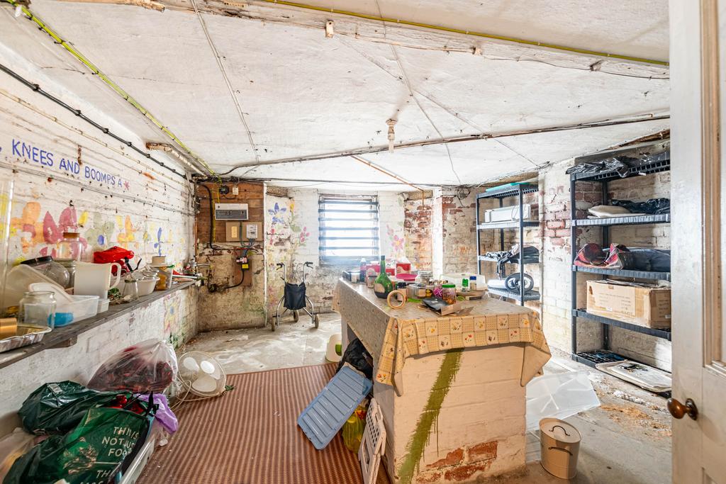 Cellar2