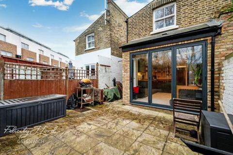 6 Enderby Street, London, SE10 9PF