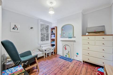 6 Enderby Street, London, SE10 9PF
