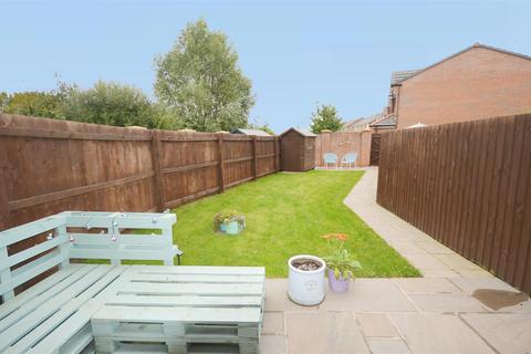 3 bedroom semi-detached house for sale, Kingfisher Crescent, Sandbach