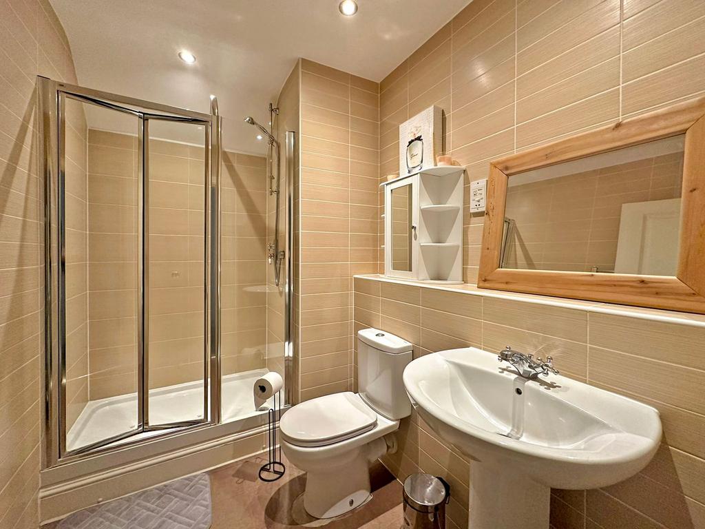 Bedroom One En-Suite