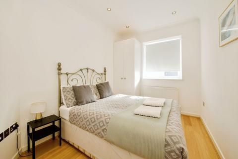 2 bedroom flat for sale, Holders Hill Road, London, NW4