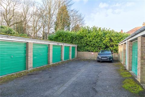 3 bedroom apartment for sale, Sefton Drive, Ilkley, West Yorkshire, LS29