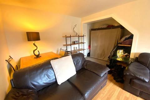 1 bedroom flat to rent, Birchwood Mews, Harrogate, HG2 8DN