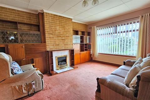 2 bedroom semi-detached bungalow for sale, Sycamore Avenue, Bradwell