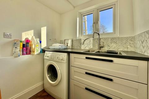 6 Ashley Avenue, Lower Weston, Bath, BA1 3DR