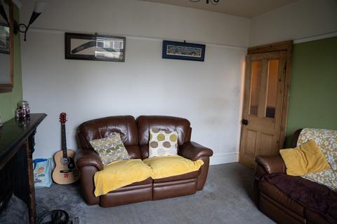 2 Berry Street, Greenfield, Oldham, OL3 7EF