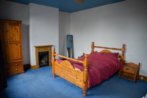 2 Berry Street, Greenfield, Oldham, OL3 7EF