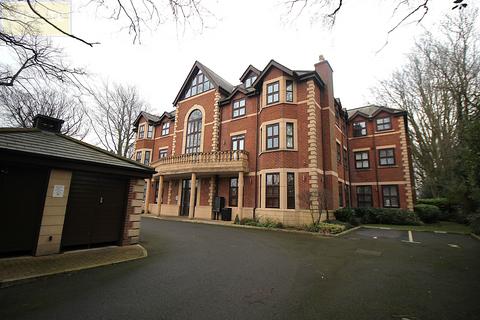 2 bedroom apartment for sale, Village Court Flixton