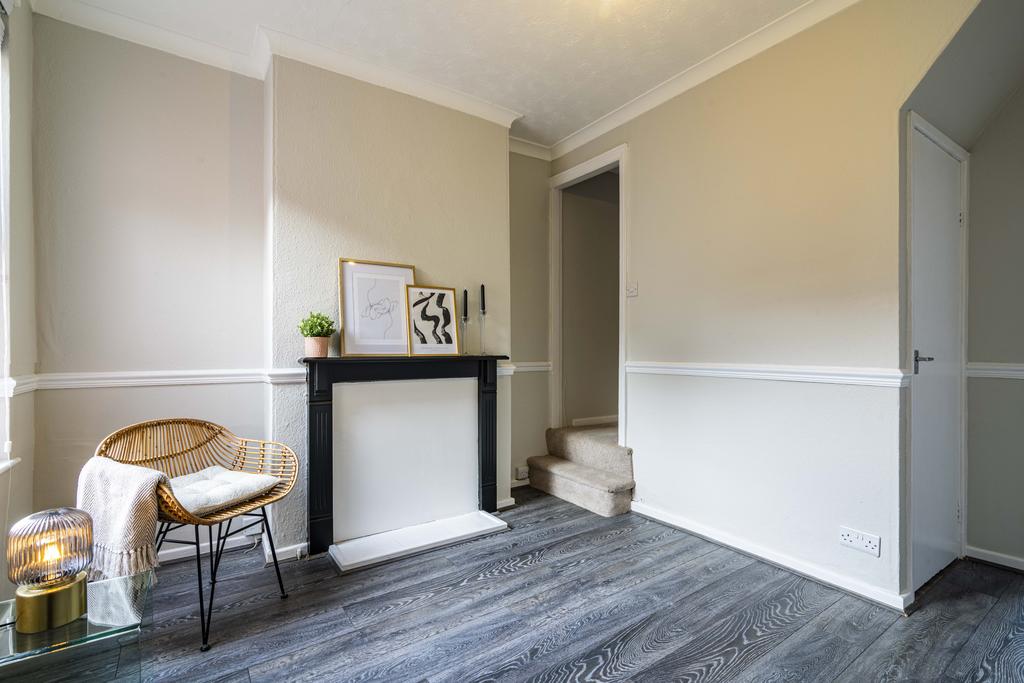Dining Room (2)