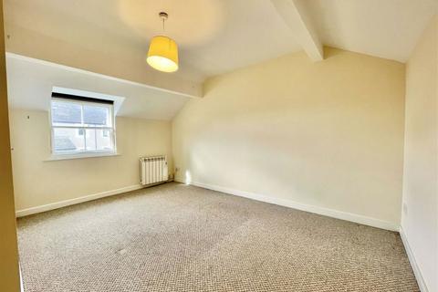 2 bedroom end of terrace house for sale, Foster Street, Penrith, Cumbria, CA11 7PA