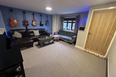 1 bedroom flat for sale, Castle View, Fillongley, Coventry, CV7 8ET