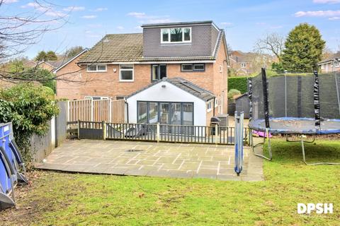 4 bedroom semi-detached house for sale, Greenside Court, Gildersome, Leeds