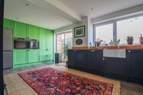 3 bedroom detached house for sale, Litcham Road, Gressenhall